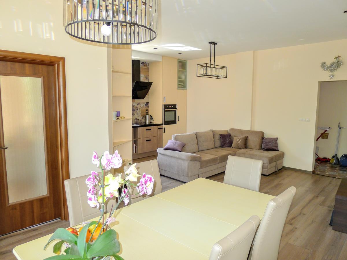 Sea Garden Lux Apartment Varna Dış mekan fotoğraf