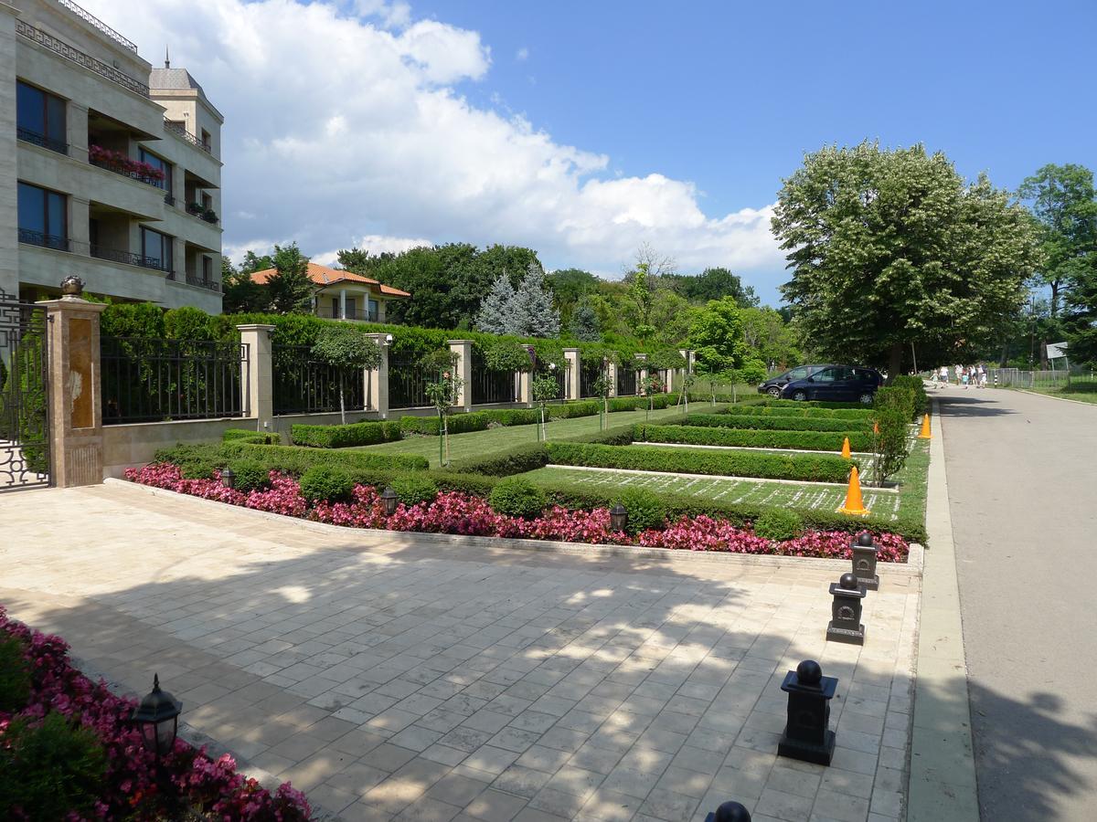 Sea Garden Lux Apartment Varna Dış mekan fotoğraf