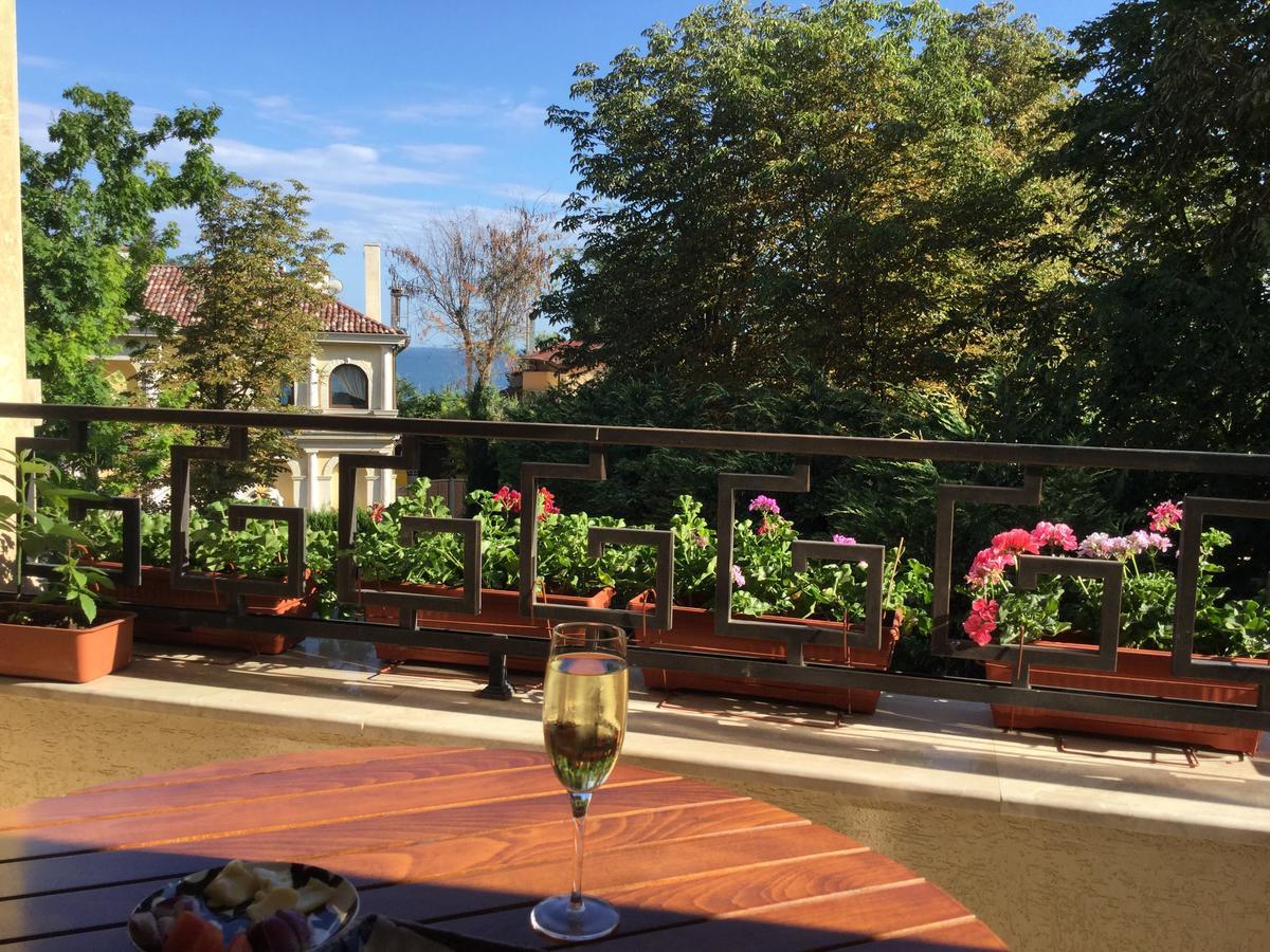 Sea Garden Lux Apartment Varna Dış mekan fotoğraf