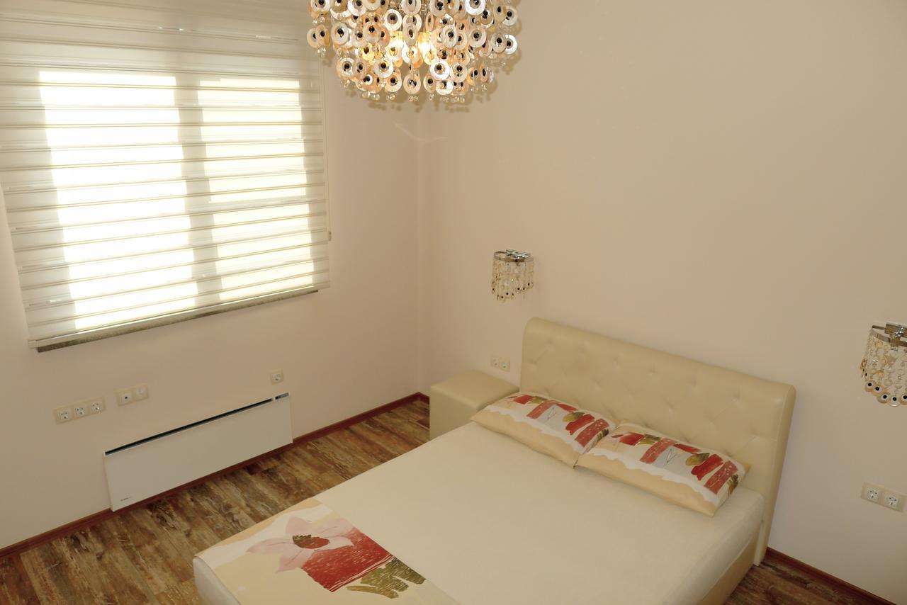 Sea Garden Lux Apartment Varna Dış mekan fotoğraf